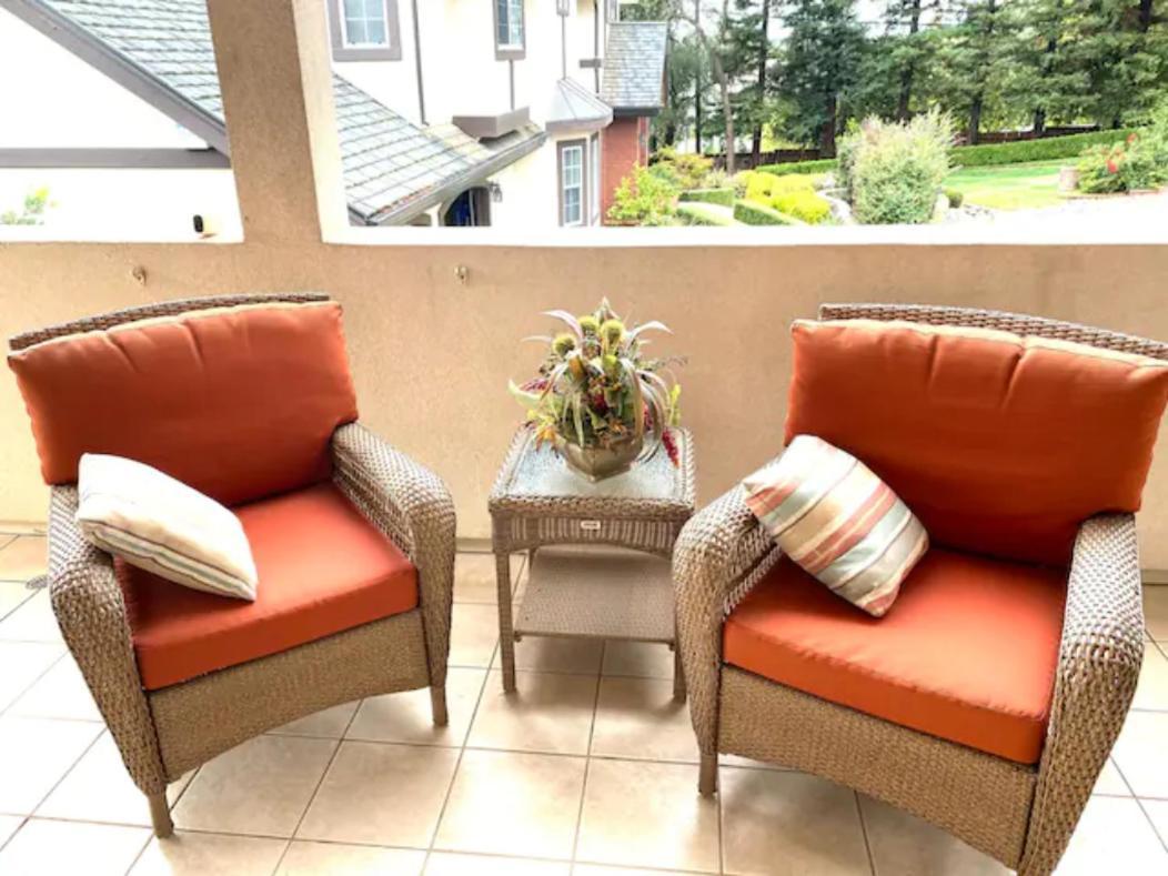 Private Master Suite With Sauna And Bathtub Fair Oaks المظهر الخارجي الصورة